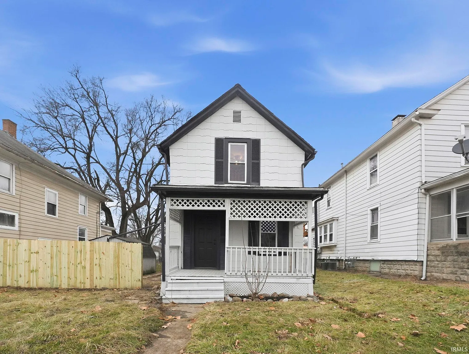 2329 N Clinton St photo 1