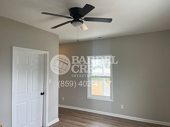 4th image of 137 Fairview Ave