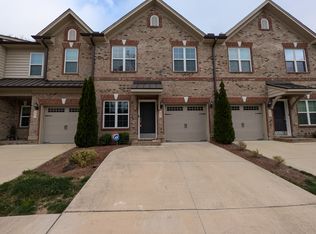 884 Silver Leaf Dr, Winston Salem, NC 27103