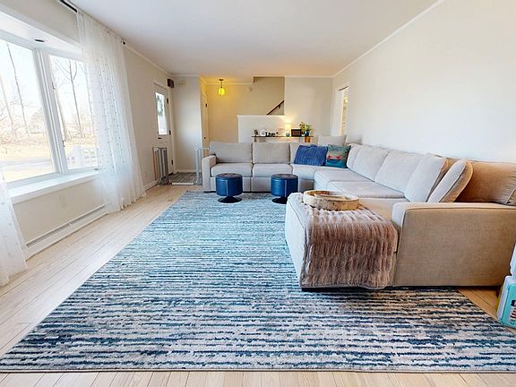 2nd image of 2683 Holtz Rd