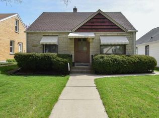 2862 N 87th St, Milwaukee, WI 53222