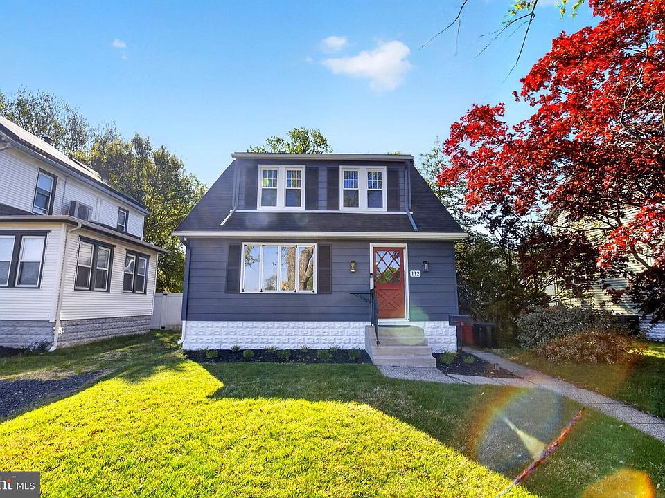 1st image of 112 Carlton Ave