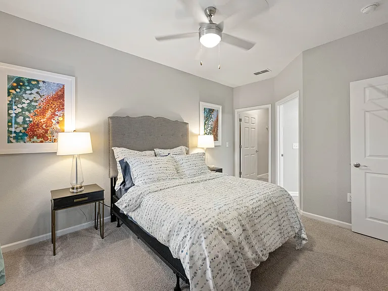 Grand Reserve Apartment Homes — Photo 20