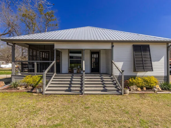 119 Donelton St, Cumby, TX 75433