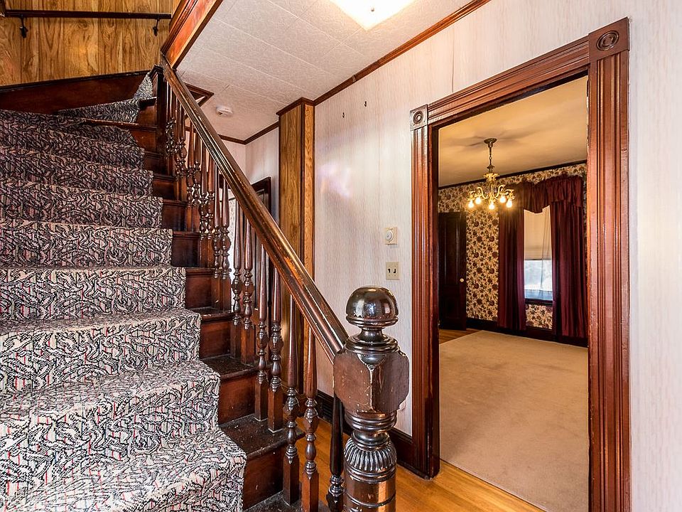 2327 Cranberry Hwy, West Wareham, MA 02576 Zillow