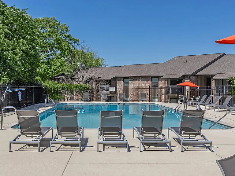 Gazebo Apartments — Photo 49