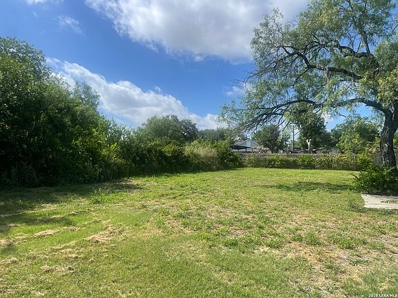 5th image of 2122 E SouthCross Blvd 1 LOT S