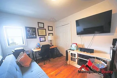 Rented by Metropolitan Realty