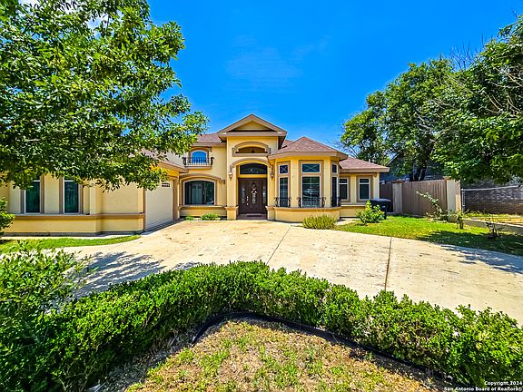 2nd image of 2977 Tehuacan Dr