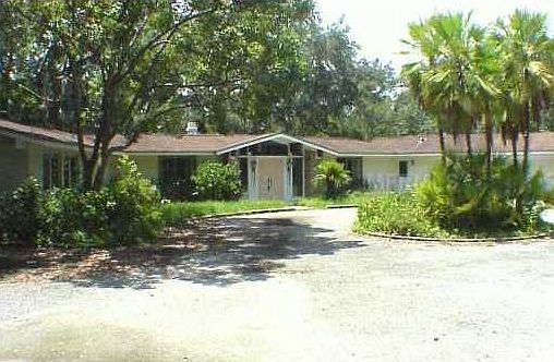1st image of 3715 Wimbledon Dr