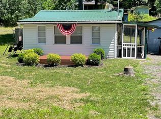 5082 Parklane Dr, Harrison, MI 48625