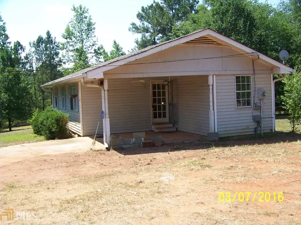 174 Whitlock Dr, Hogansville, GA 30230