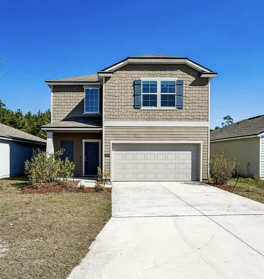4 bed, 2.5 bath, 2165 sqft, $2,450 — Photo 1