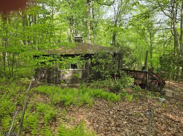 20 Wishing Well Rd, Blairstown Twp., NJ 07832