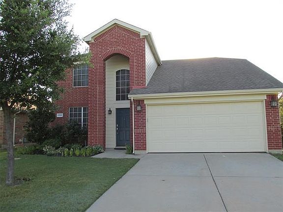 2nd image of 11836 Hickory Cir
