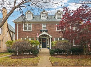 1115 Colfax St, Evanston, IL 60201