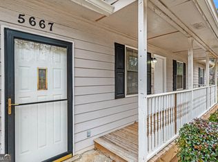 5667 Rock Rd, Union City, GA 30291