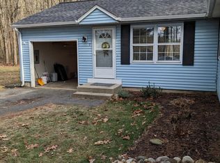 7 Beech St, Palmer, MA 01069