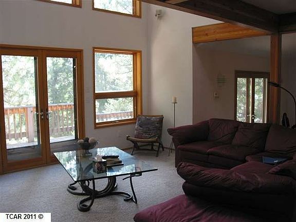 4th image of 20794 Knollcrest Ct