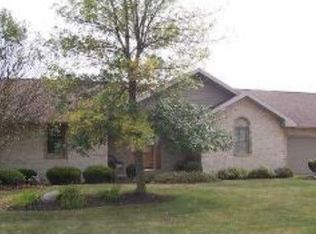 1275 Hilton Head Ct, Defiance, OH 43512