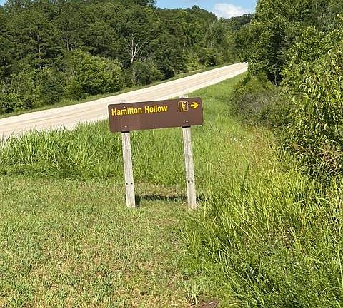 4th image of 3290 Sleepy Hollow Rd