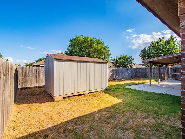 1118 Cedar Creek Rd — Photo 35