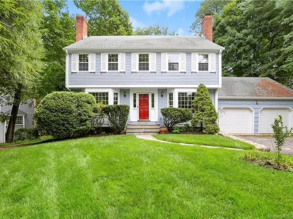 6 Clubhouse Circle, Darien, CT 06820