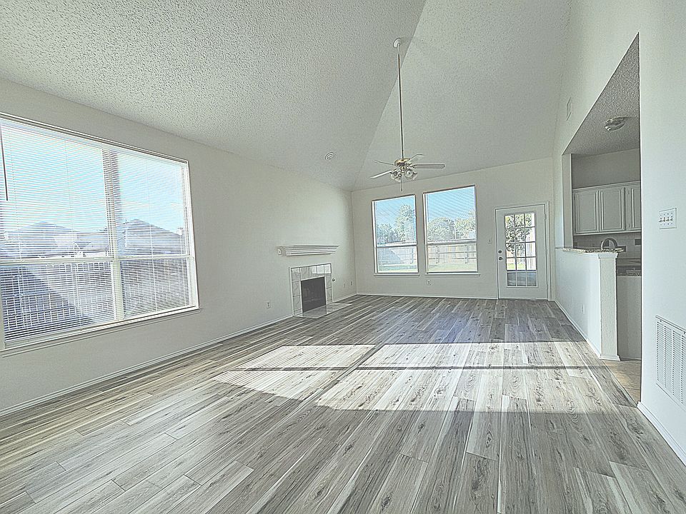 1st image of 3917 Rushden Ct