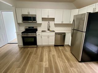 107 Dillaye Ave #2-R, Syracuse, NY 13206