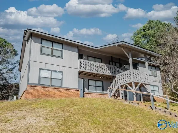 1413 Ascent Trl NW APT B, Huntsville, AL 35816