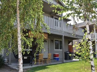 630 Valley Heart Ln, Central Point, OR 97502