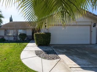 1323 Chukar St, Los Banos, CA 93635