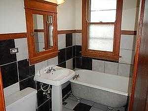 1135 S Ridgeland
