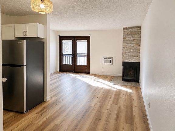 5th image of 125 Franklin Ave APT 308