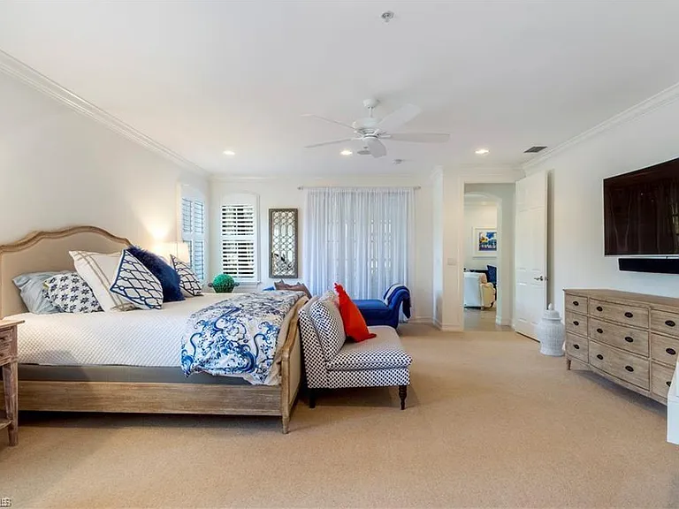2864 Tiburon Blvd E #101 — Photo 14