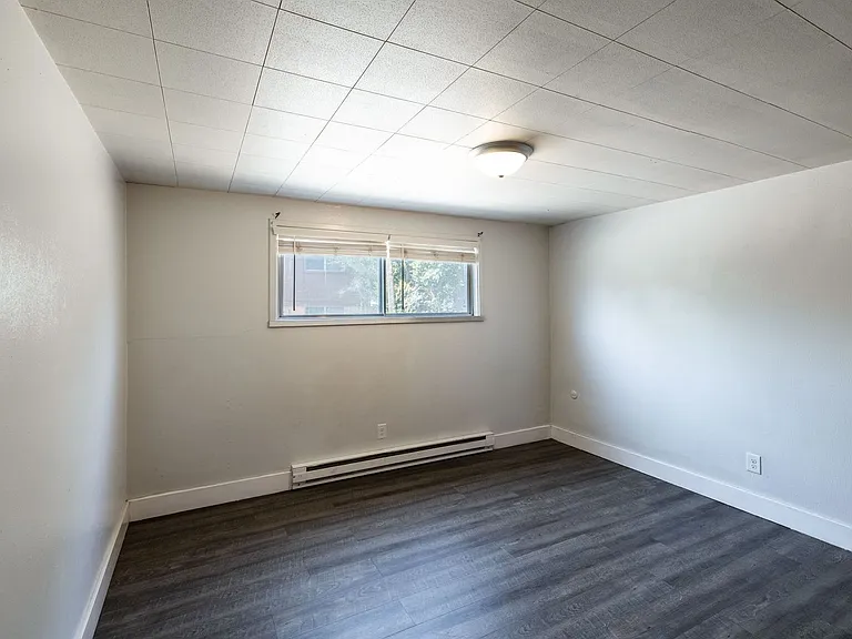 D1420AV — Photo 8