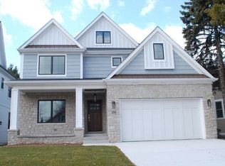 258 N Walnut St, Elmhurst, IL 60126