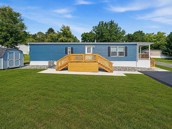 Exterior Image-2-EAGLE RIVER 65 Maple Manor