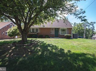 2498 Middle St, York, PA 17408