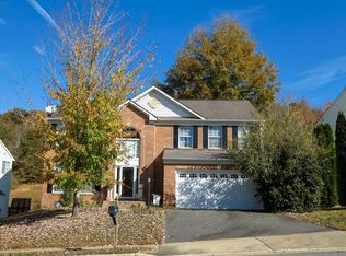 2958 Myrtlewood Dr, Dumfries, VA 22026