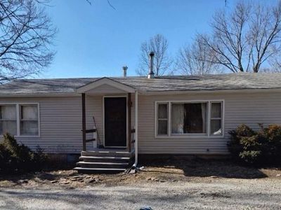 624 E 147th St, Kansas City, MO, 64145