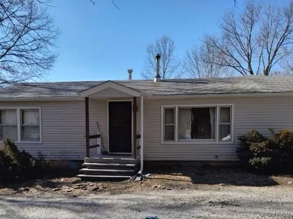 624 E 147th St, Kansas City, MO 64145