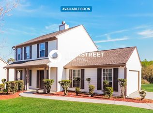 9925 Rivercliff Ln, Villa Rica, GA 30180