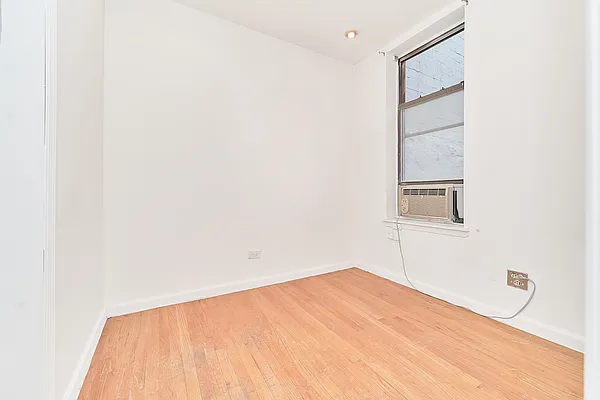 Rented by Living New York | media 58