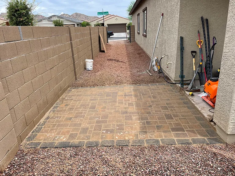 21391 W Monte Vista Rd — Photo 20