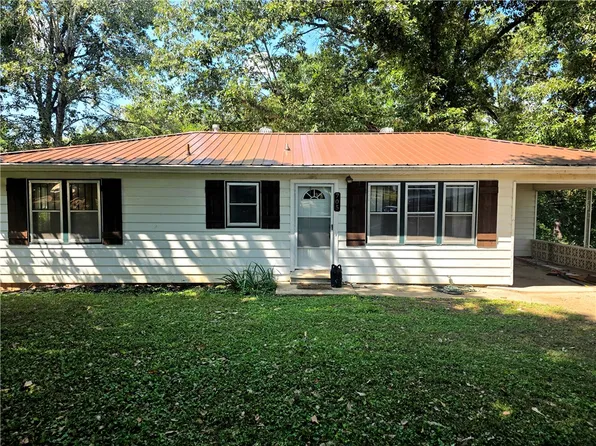 705 Beverly Dr, Harrison, AR 72601