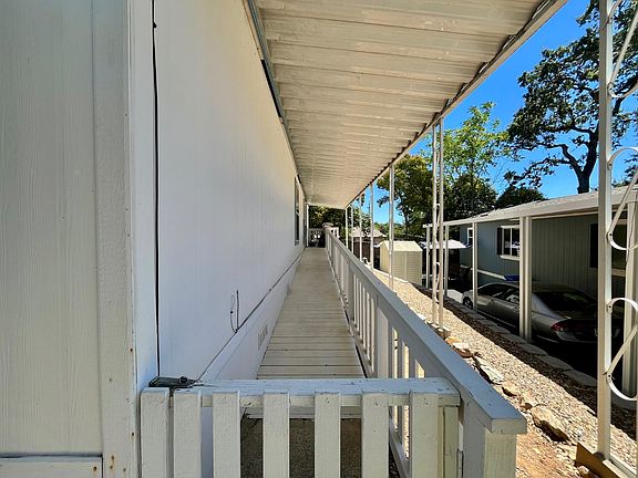 2nd image of 314 S Main St Space 103