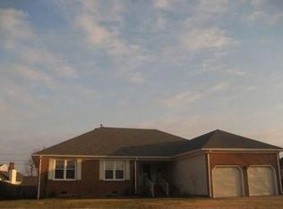 307 Gallenway Ter, Chesapeake, VA 23322