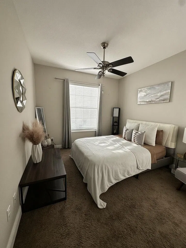 1 bed, 1.0 bath, 500 sqft, $1,200 — Photo 1
