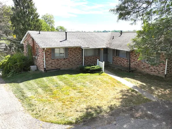 104 Brookwood Way N, Mansfield, OH 44906